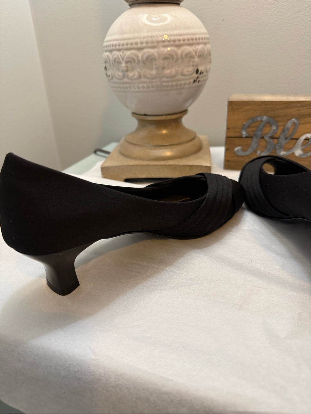 Black Women's lower heel with Cushioned Insole - Picture 4 of 5